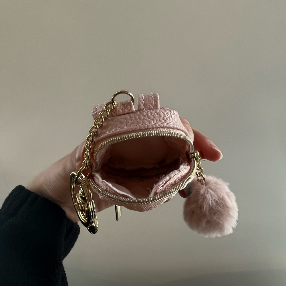 Coin pouch - Picture 3 of 3